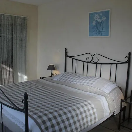D'hotes La Prairie Bed & Breakfast *